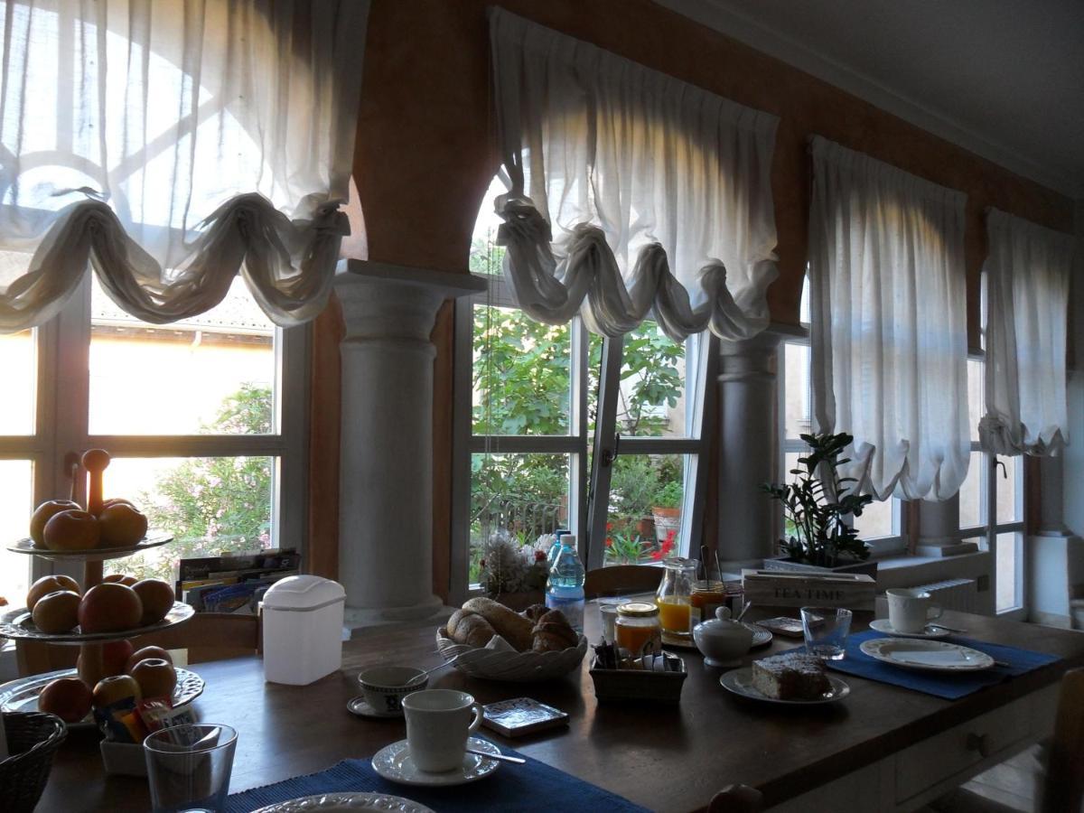 Bed & Breakfast Belfiore โลนาโต ภายนอก รูปภาพ
